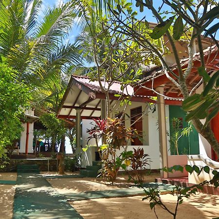 Panorama Rock Cafe Bed & Breakfast Tangalle Luaran gambar