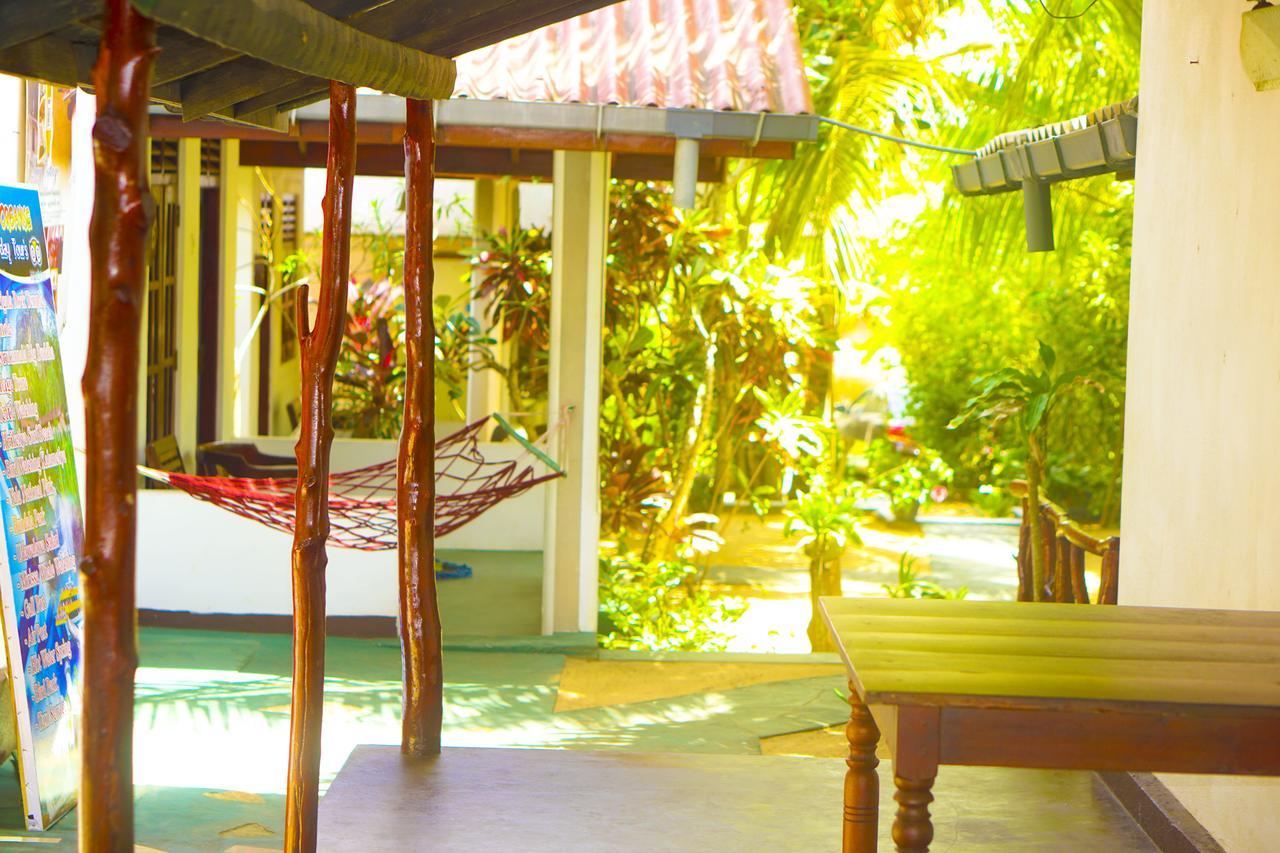 Panorama Rock Cafe Bed & Breakfast Tangalle Luaran gambar