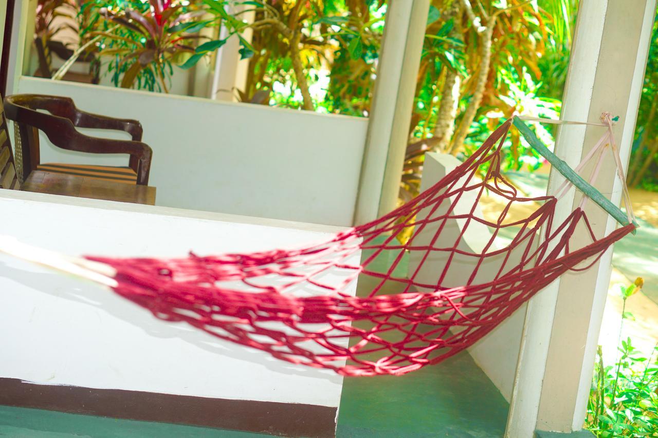 Panorama Rock Cafe Bed & Breakfast Tangalle Luaran gambar